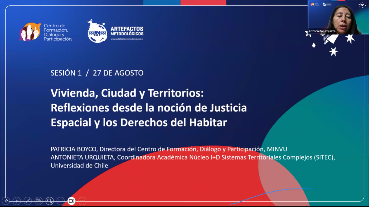 Lámina de presentación de programa, en esquina superior María Antonieta Urquieta
